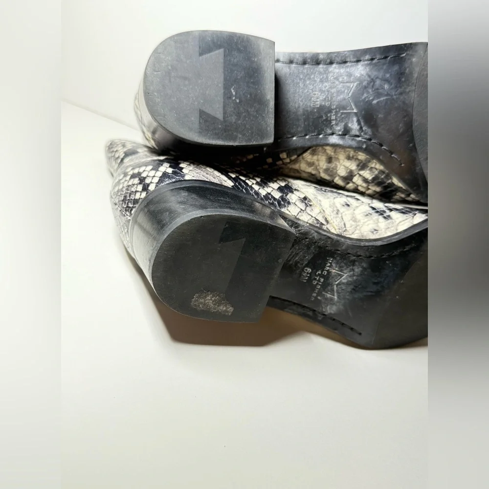 Yale Chelsea Boot (Women) Marc Fisher LTD